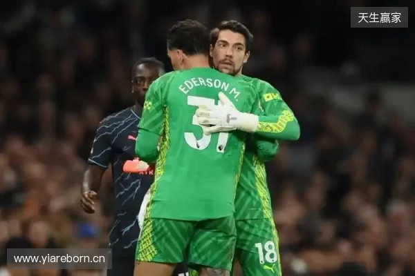 罗马诺:本托交易取消后,热那亚转而追求曼城门将奥尔特加 罗马诺:本托交易取消后,热那亚转而追求曼城门将奥尔特加